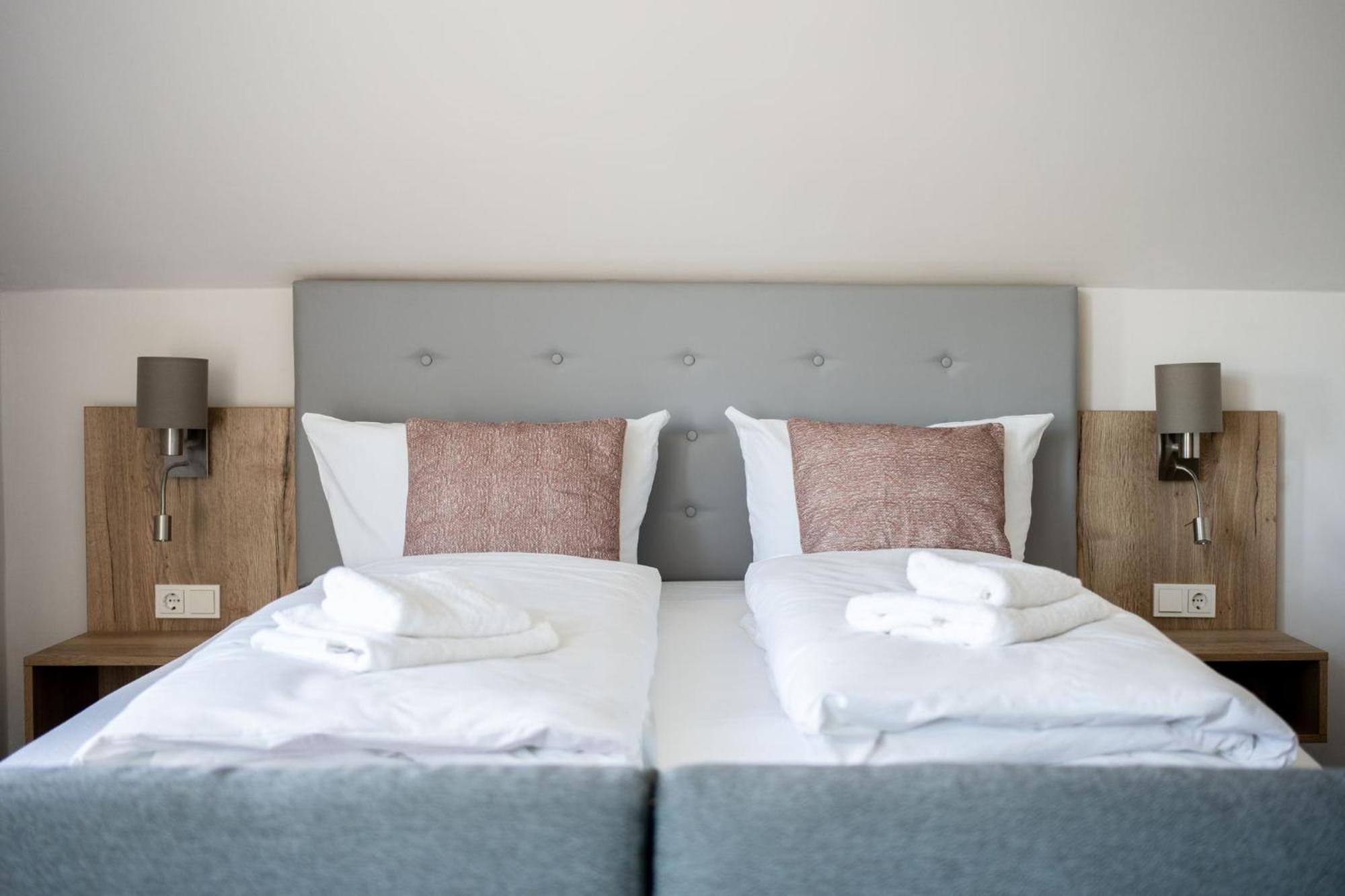 Nordseehotel Tausendschoen 카롤리넨시엘 객실 사진